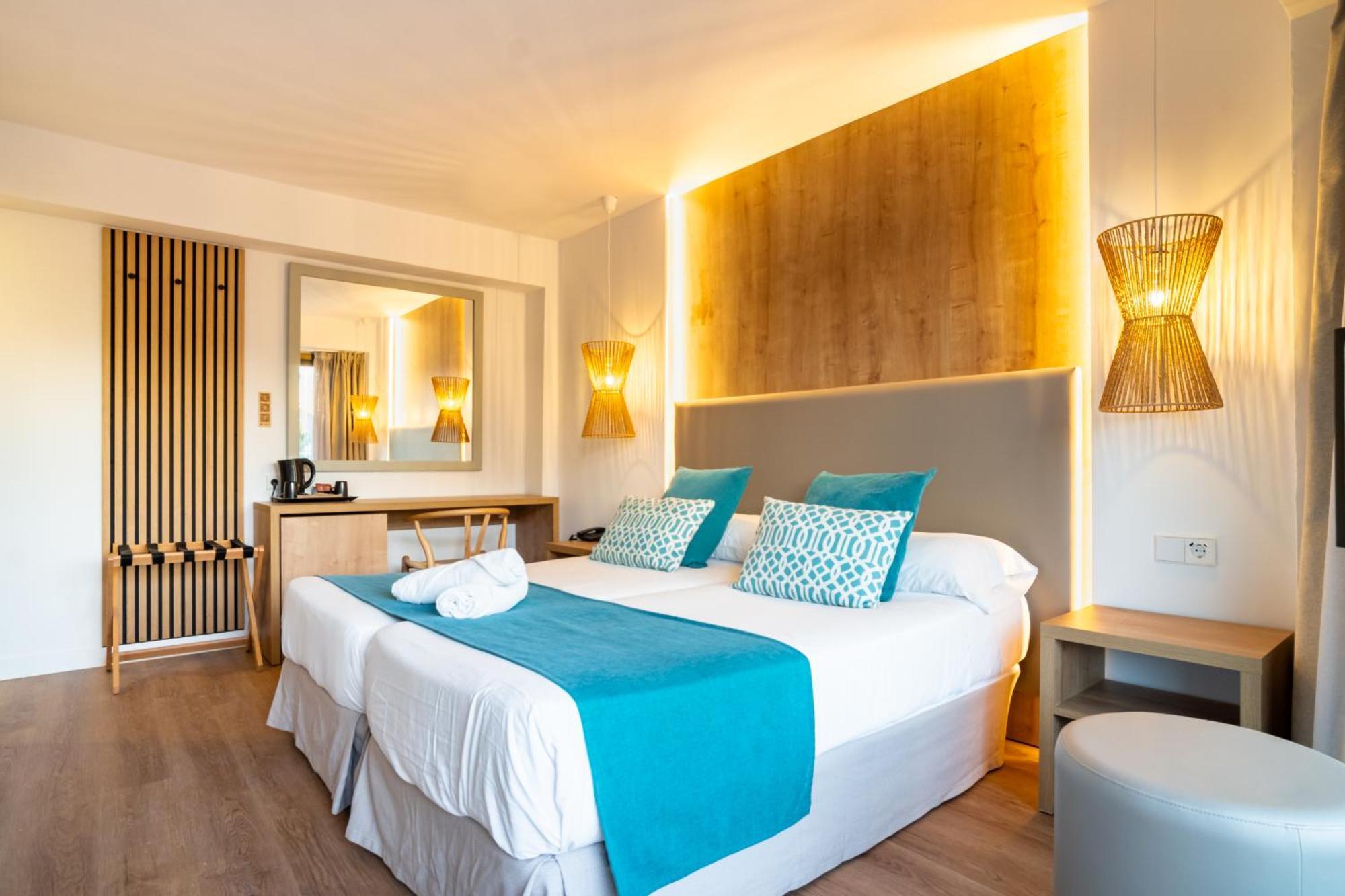 Bahia De Alcudia Hotel & Spa Port de Alcudia  Dış mekan fotoğraf