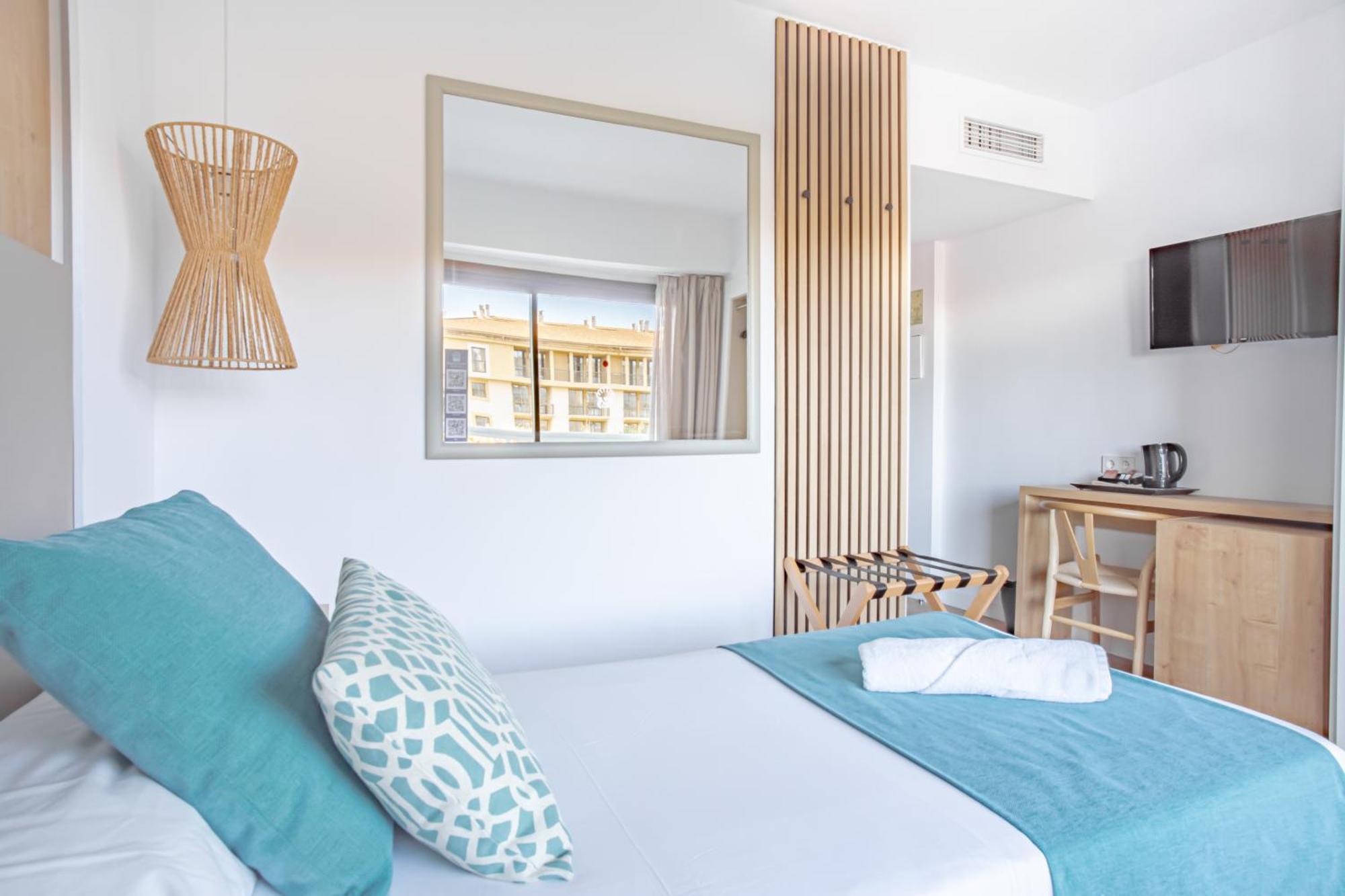 Bahia De Alcudia Hotel & Spa Port de Alcudia  Dış mekan fotoğraf
